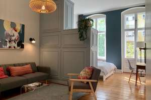 Charmante 2 Zimmer Altbauwohnung mit hohen Fenstern in Prenzlauer Berg - Berlin – Hans-Otto-Straße 26, 10407 Prenzlauer Berg, Berlin – Vorschaubild 1
