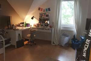 Wohnen mit Charakter: Großzügige 4-Zimmer-Wohnung in Bochum-Eppendorf – Karl-Arnoldstr. 1, 44869 Eppendorf, Bochum – Vorschaubild 3