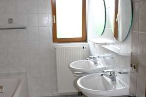 Attraktive, sonnige 3-Zi-Wohnung mit SO-Balkon, Garage, Stellplatz in NU-Burlafingen, PRIVATVERKAUF – Die vollständige Adresse der Immobilie erhältst du vom Anbieter., 89233 Neu-Ulm – Vorschaubild 10