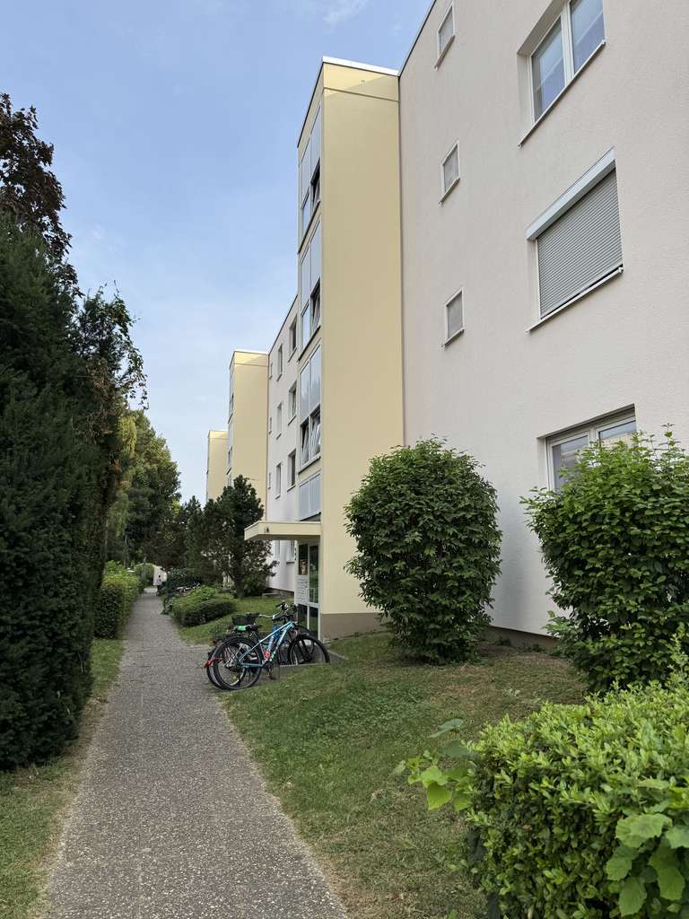 ++ Volkspark Nähe ++ Familienfreundliche 3 Zimmer Wohnung mit Balkon ++