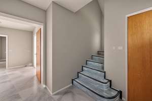 ! 207 m² Wohn-und Nutzfläche ! Freistehendes Einfamilienhaus mit 2 Garagen in Lengsdorf – Im Ellig 73x, 53127 Lengsdorf, Bonn – Vorschaubild 5