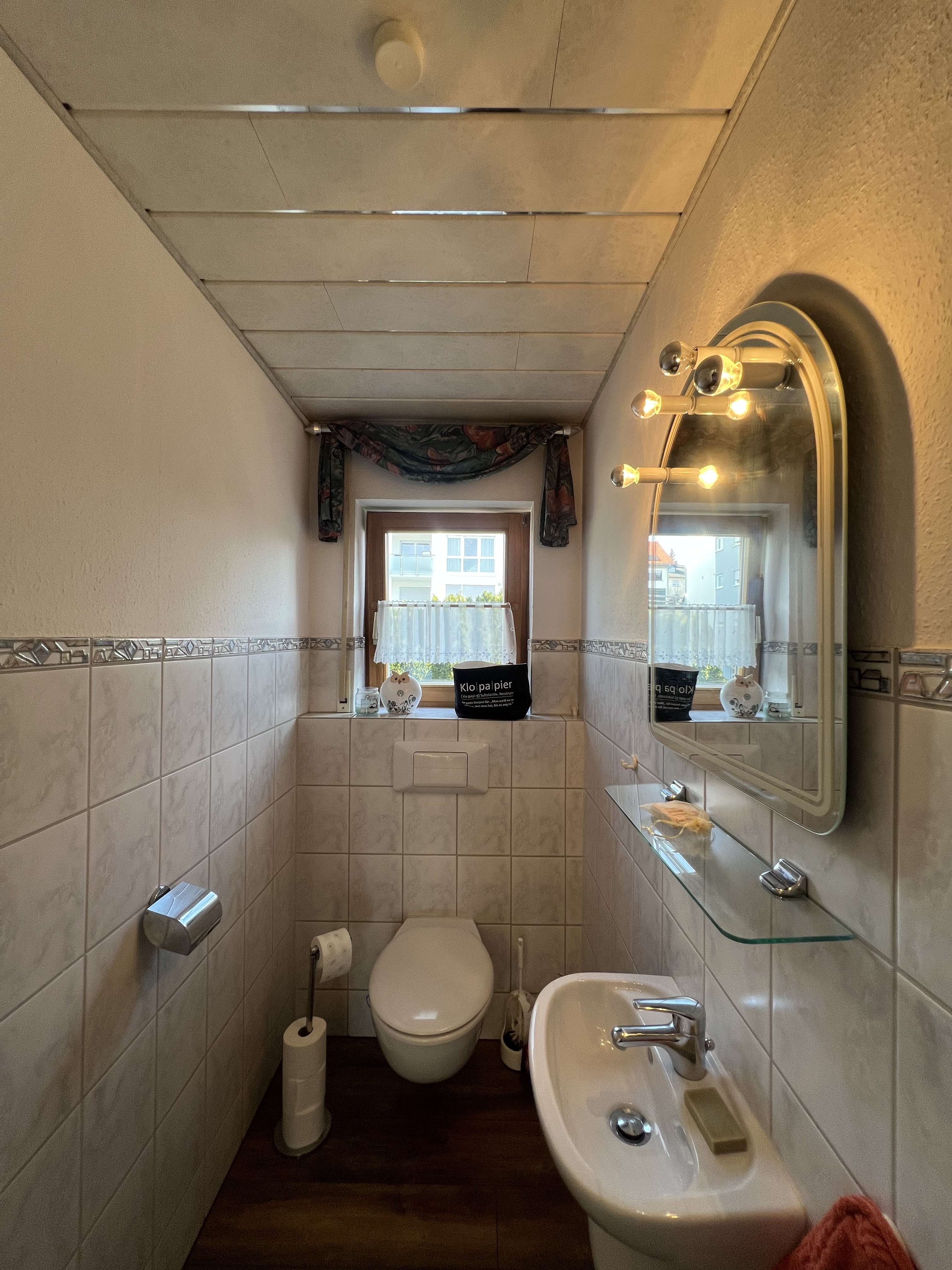 Immobilie in Dunningen - Familientraum in bevorzugter Wohnlage - Charmantes Zweifamilienhaus mit Einliegerwohnung - Bild 13