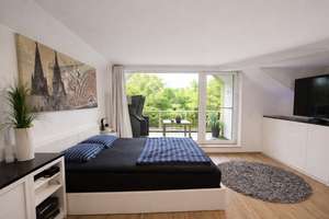 Wunderschöne Dachgeschosswohnung mit Aufzug, 2 Balkonen und Tiefgarage – Bellerstraße 59a, 50354 Hürth – Vorschaubild 14