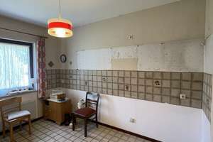 Charmantes Reihenmittelhaus mit 5 Zimmern, Balkon und Weitblick über die Leinewiesen – Die vollständige Adresse der Immobilie erhältst du vom Anbieter., 31061 Alfeld (Leine) – Vorschaubild 7