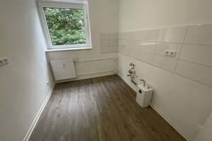 2,5 Zimmer-Wohnung mit Balkon und Tageslichtbad mit Wanne – Eutiner Str. 30, 23554 Sankt Lorenz Nord, Lübeck – Vorschaubild 13