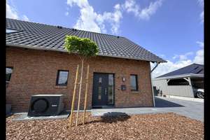 Neubau-Doppelhaushälfte mit 4 Zimmern in Leese (Erstbezug) – Die vollständige Adresse der Immobilie erhältst du vom Anbieter., 31633 Leese – Vorschaubild 1