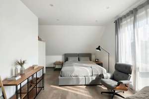 Gemütliche Dachgeschosswohnung mit Charme und durchdachtem Grundriss – Die vollständige Adresse der Immobilie erhältst du vom Anbieter., 81549 Obergiesing, München – Vorschaubild 4