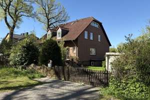 Gepflegte DHH mit 5 Zimmern in Falkensee-Finkenkrug – Die vollständige Adresse der Immobilie erhältst du vom Anbieter., 14612 Falkensee – Vorschaubild 1