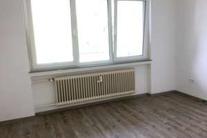 Schöne 4-Zimmer-Wohnung mit großem Balkon! – In der Dodesheide 138, 49088 Dodesheide, Osnabrück – Vorschaubild 6