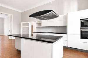 Exklusive 4-Zimmer-Wohnung in Bestlage Frankfurts – sonniger Balkon, Designerküche & Skylineblick – 60325 Westend-Süd, Frankfurt am Main – Vorschaubild 3