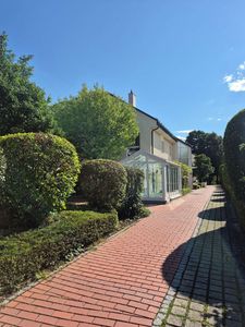 Wunderschöne 2-Zimmer-Wohnung mit sonniger Dachterrasse