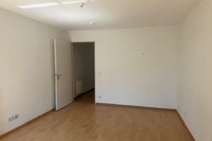 Schönes helles 1 Zimmerapartment mit Balkon und Blick zum Park im Prenzlauer Berg – Die vollständige Adresse der Immobilie erhältst du vom Anbieter., 10407 Prenzlauer Berg, Berlin – Vorschaubild 3
