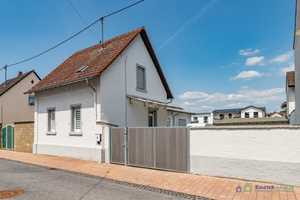 Charmantes Einfamilienhaus mit Hof, Garage und Potenzial in Heidesheim am Rhein – Mainz-Bingen (Kreis) – Vorschaubild 1