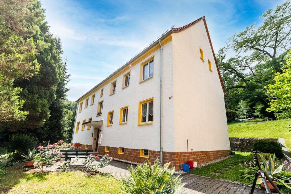 Immobilie in Glashütte - Traumhafte Balkonwohnung mit über 120 m², 5 Zimmern und Balkon in ruhiger Lage von Glashütte - Bild 0
