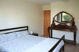 Viel Platz in Plieningen: Sonnige 4-Zimmer-Wohnung mit Terrasse – Die vollständige Adresse der Immobilie erhältst du vom Anbieter., 70599 Plieningen (Ortsteil), Stuttgart – Vorschaubild 9