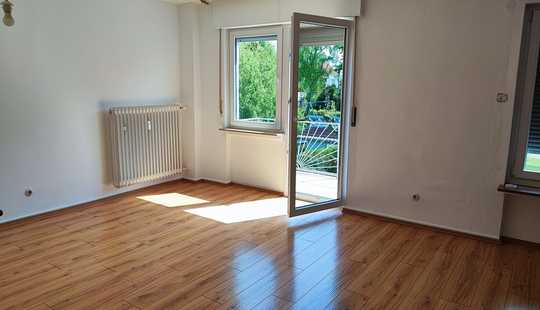 Bild von Charmantes gepflegtes 3-Familienhaus mit Garten und Garage - Top Zustand und sehr gute Wohnlage