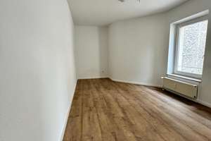 Frisch renovierte 1-Zimmerwohnung mit EBK in zentraler Lage von Aachen – Adalbertsteinweg 107, 52070 Adalbertsteinweg, Aachen – Vorschaubild 3