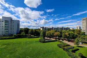 Renovierte 3,5 Zimmer-Wohnung im 5. OG mit Balkon in Nürtingen-Roßdorf