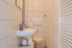 Helle möblierte 1-Zimmer-Wohnung mit Balkon in Friedrichshain – Die vollständige Adresse der Immobilie erhältst du vom Anbieter., 10247 Friedrichshain, Berlin – Vorschaubild 5