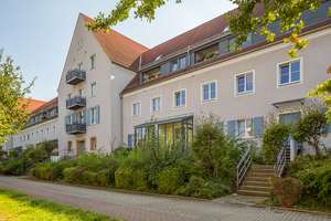 Ruhige Lage!  Neu sanierte 2 Zimmer Wohnung im 1. Obergeschoß ab sofort zu vermieten! – Heinz-Bongartz-Str. 12, 1239 Lockwitz, Dresden – Vorschaubild 3