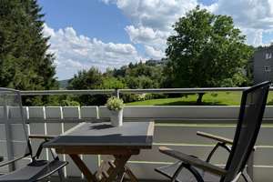 Direkter Blick auf die Bobbahn und am Skiliftkarussell – Die vollständige Adresse der Immobilie erhältst du vom Anbieter., 59955 Winterberg – Vorschaubild 7