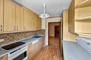 Helle 2-Zimmer-Wohnung mit Süd-Balkon  – gepflegt und ruhig gelegen! – München – Vorschaubild 3