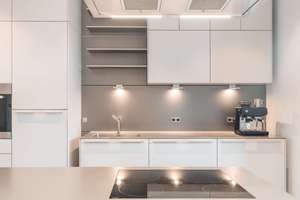 AD100-Design am Wasser: Saint-Tropez inspiriertes Townhouse – Die vollständige Adresse der Immobilie erhältst du vom Anbieter., 10115 Mitte (Ortsteil), Berlin – Vorschaubild 5