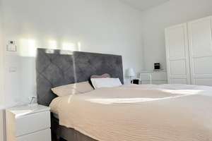 Modernes Townhouse am Rheinauer See - 5,5 Zimmer, 2 Terrassen, Garage & Top-Ausstattung – Die vollständige Adresse der Immobilie erhältst du vom Anbieter., 68219 Rheinau, Mannheim – Vorschaubild 11