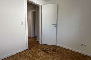 Top Lage - Erstbezug nach Generalsanierung - Reiheneckhaus in Fürth Stadteil Poppenreuth Espanstraße – Die vollständige Adresse der Immobilie erhältst du vom Anbieter., 90765 Poppenreuth, Espan, Fürth – Vorschaubild 33