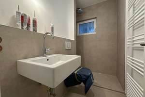 Fast fertig!! Traumwohnung mit 2 Balkone im Stuttgarter Westen + EBK – Die vollständige Adresse der Immobilie erhältst du vom Anbieter., 70197 Hasenberg, Stuttgart – Vorschaubild 2
