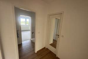 Modern I Stilvoll I Hell I ETW zum Sofortbezug in Bestlage Braunschweigs mit Balkon und Einbauküche – Friedrich-Löffler-Weg 55, 38116 Lehndorf-Watenbüttel, Braunschweig – Vorschaubild 5