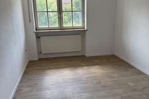 Ruhige Doppelhaushälfte mit schönem Garten und ausgebautem Dachgeschoss in Mühldorf am In – Die vollständige Adresse der Immobilie erhältst du vom Anbieter., 84453 Mühldorf am Inn – Vorschaubild 10