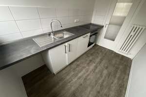 Helle 2,5 Zimmer- Wohnung im 2.Obergeschoss mit Balkon und Tageslichtbad mit Wanne – Klipperstr. 2, 23558 Buntekuh, Lübeck – Vorschaubild 7