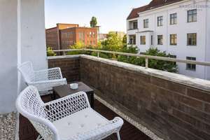 Frühlingszauber am Ku’damm: Möblierte Citywohnung nahe Savignyplatz –sofort einziehen oder vermieten – Die vollständige Adresse der Immobilie erhältst du vom Anbieter., 10625 Charlottenburg, Berlin – Vorschaubild 3