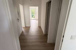 Erstbezug nach Sanierung - Helle 2 Zimmer Wohnung mit EBK und Balkon – 63069 Klinikum Offenbach, Offenbach am Main – Vorschaubild 5