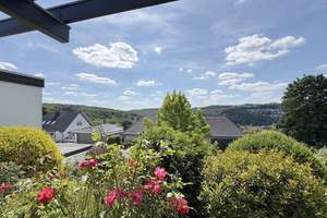 Bungalow mit wundervollem Ausblick, Garage und großem Garten  im naturverbundenen Ennepetal – Die vollständige Adresse der Immobilie erhältst du vom Anbieter., 58256 Ennepetal – Vorschaubild 9