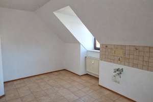 Attraktive 3-Zimmer-DG-Wohnung inklusive Garage – Die vollständige Adresse der Immobilie erhältst du vom Anbieter., 85416 Langenbach – Vorschaubild 7