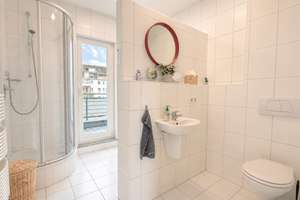 Stilvolles Penthouse mit großzügigen Außenflächen in einer der besten Lagen Darmstadts – Die vollständige Adresse der Immobilie erhältst du vom Anbieter., 64285 Mitte, Darmstadt – Vorschaubild 19