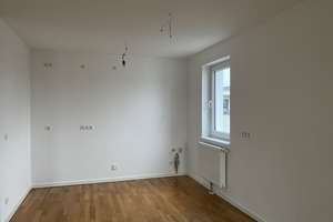 Schöne Wohnung in zentraler Lage und familiärer Atmosphäre! – Wilhelm-Hoff-Straße 24, 12489 Adlershof, Berlin – Vorschaubild 9