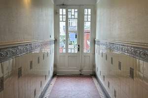 Jugendstil-Perle für Herz und Verstand (frei ab 1.5.26)