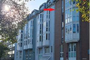 Möbliertes 1-Zimmer-Appartement mit Tiefgaragen-Duplex-Stellplatz direkt am Stadtpark