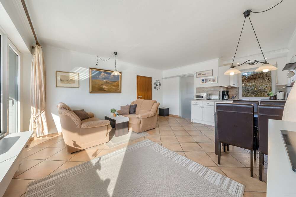 Immobilie in Hörnum (Sylt) - Helle Erdgeschosswohnung direkt am Strand mit Balkon - Bild 5