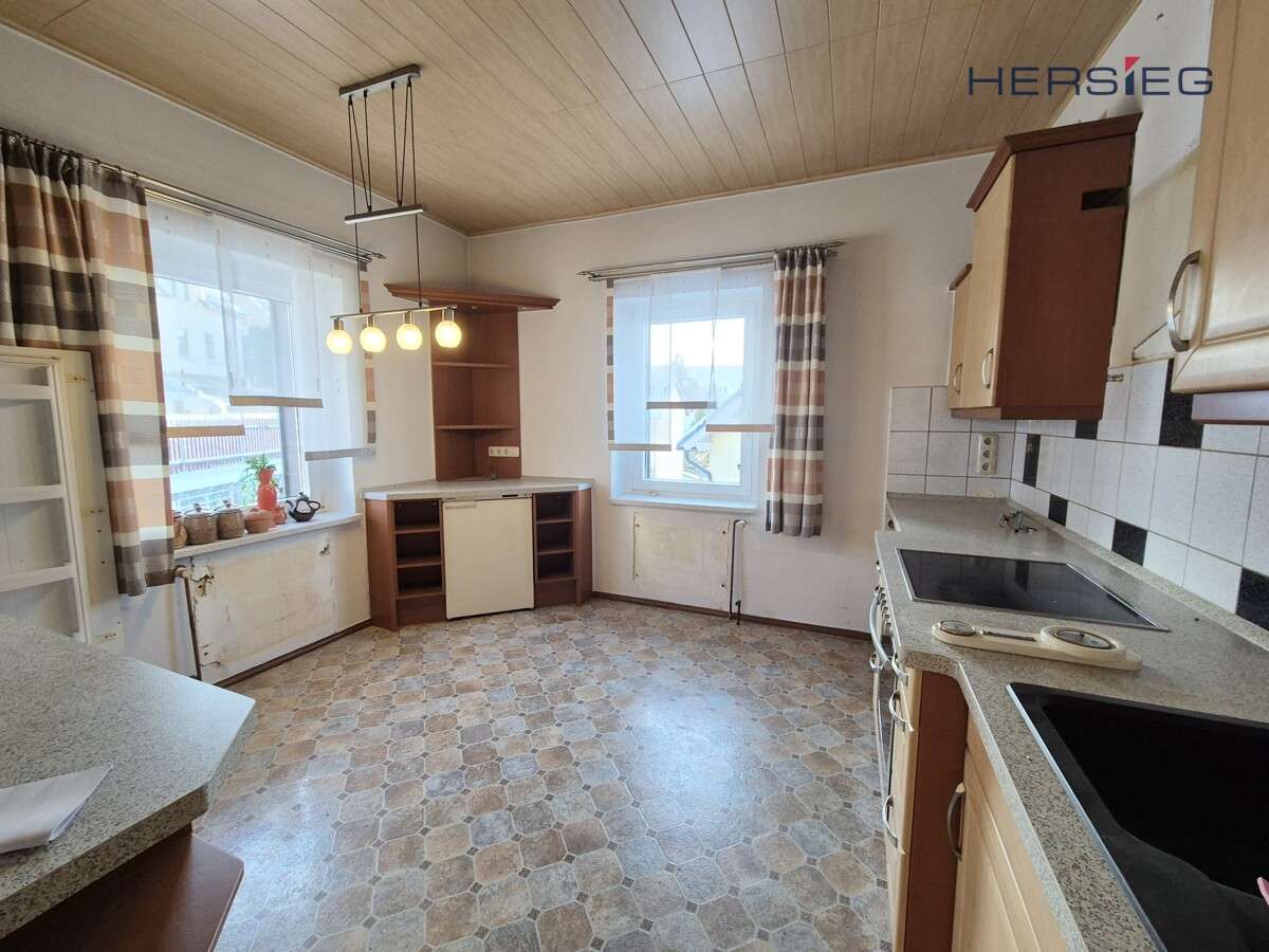 Immobilie in Sehmatal - Gepflegtes Zweifamilienhaus mit Werkstatt und vielseitigen Nutzungsmöglichkeiten - Bild 0