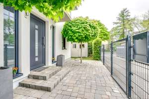 Stilvolle Stadtvilla mit großzügigem Raumkonzept und energieeffizienter Ausstattung – Die vollständige Adresse der Immobilie erhältst du vom Anbieter., 12623 Mahlsdorf, Berlin – Vorschaubild 3