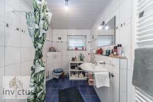 Wohnen mit Stil: Großzügiges Haus mit 6 Zimmern, Wintergarten, Doppelgarage, Kamin & Einliegerwhg! – Heilbronn (Kreis) – Vorschaubild 32