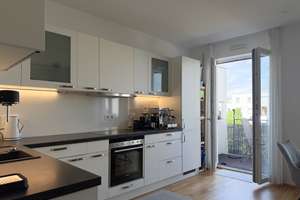 Wunderschöne 3-Zimmer-Wohnung mit Süd-West Balkon und großem Bad in ruhiger Wohnlage – Die vollständige Adresse der Immobilie erhältst du vom Anbieter., 81673 Josephsburg, München – Vorschaubild 2
