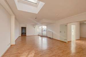 FANTASTISCHE & LICHTDURCHFLUTETE DACHGESCHOSSWOHNUNG MIT TERRASSE & AUFZUG IN MOABIT! PROVISIONSFREI – Alt-Moabit 126, 10557 Moabit, Berlin – Vorschaubild 3