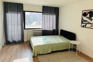 Design 1-Zimmer Wohnung mit Balkon in München-Solln – Muttenthalerstraße 12, 81479 Solln, München – Vorschaubild 1