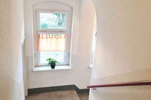 Geräumige, helle und ruhige DG-3-Zimmer-Wohnung (117 m²) in einem liebevoll sanierten Gründerzeithau – Klarastraße 24, 9131 Hilbersdorf, Chemnitz – Vorschaubild 5