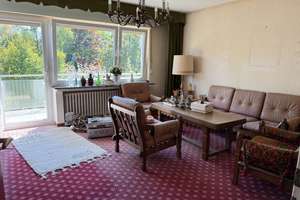RESERVIERT! Massives Ein- bis Zweifamilienhaus mit Einliegerwohnung mit PV-Anlage – Knuttenberg 1, 33034 Brakel – Vorschaubild 2